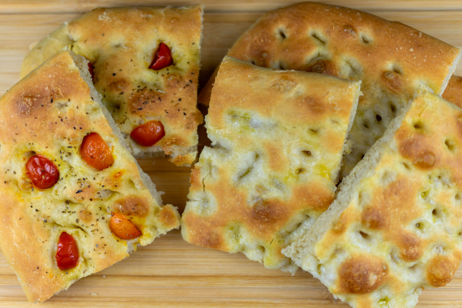 Focaccia alla genovese - Il Girasole Verde